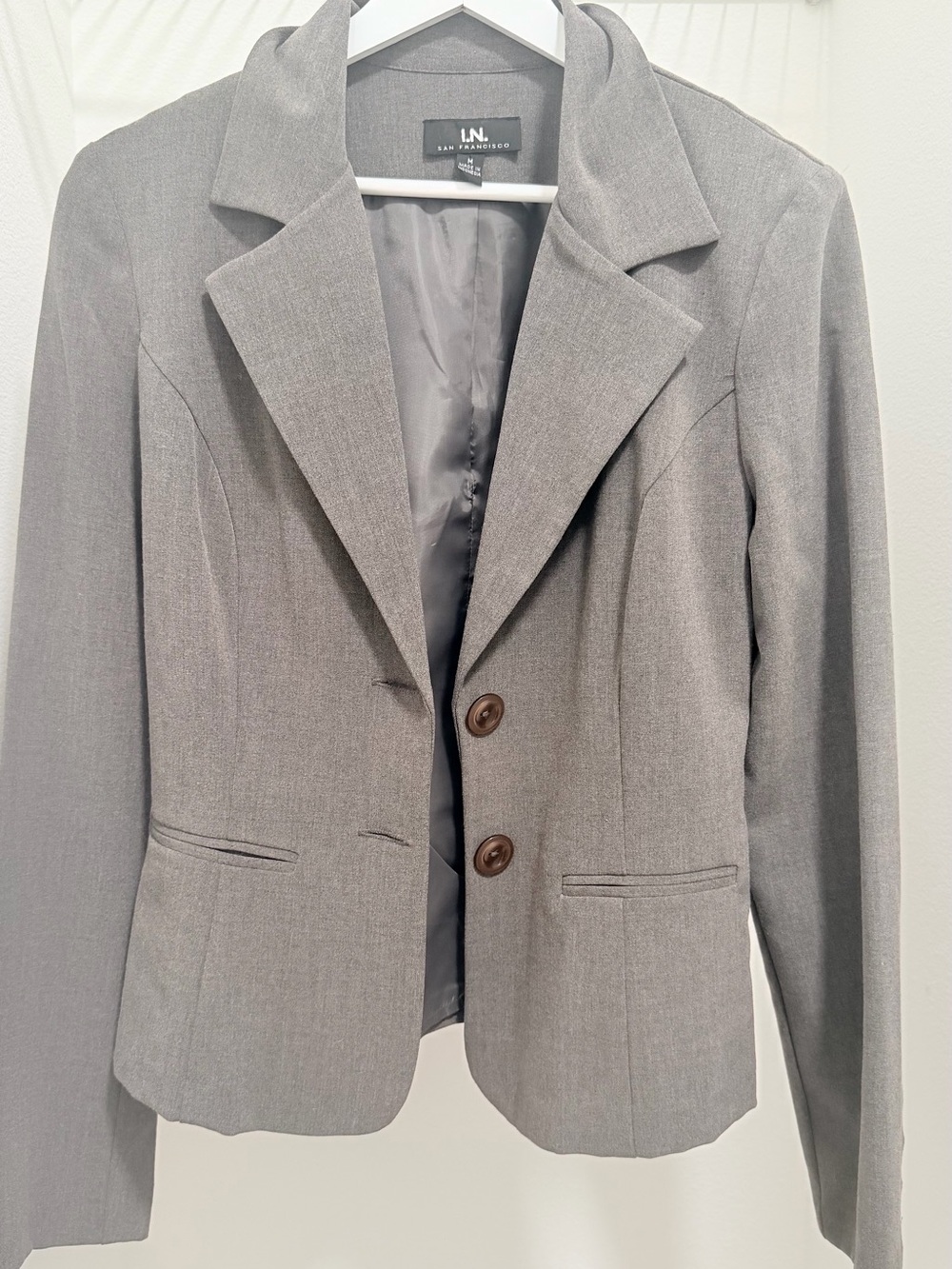 I.N. San Francisco Light Gray Tailored Two-Button Blazer